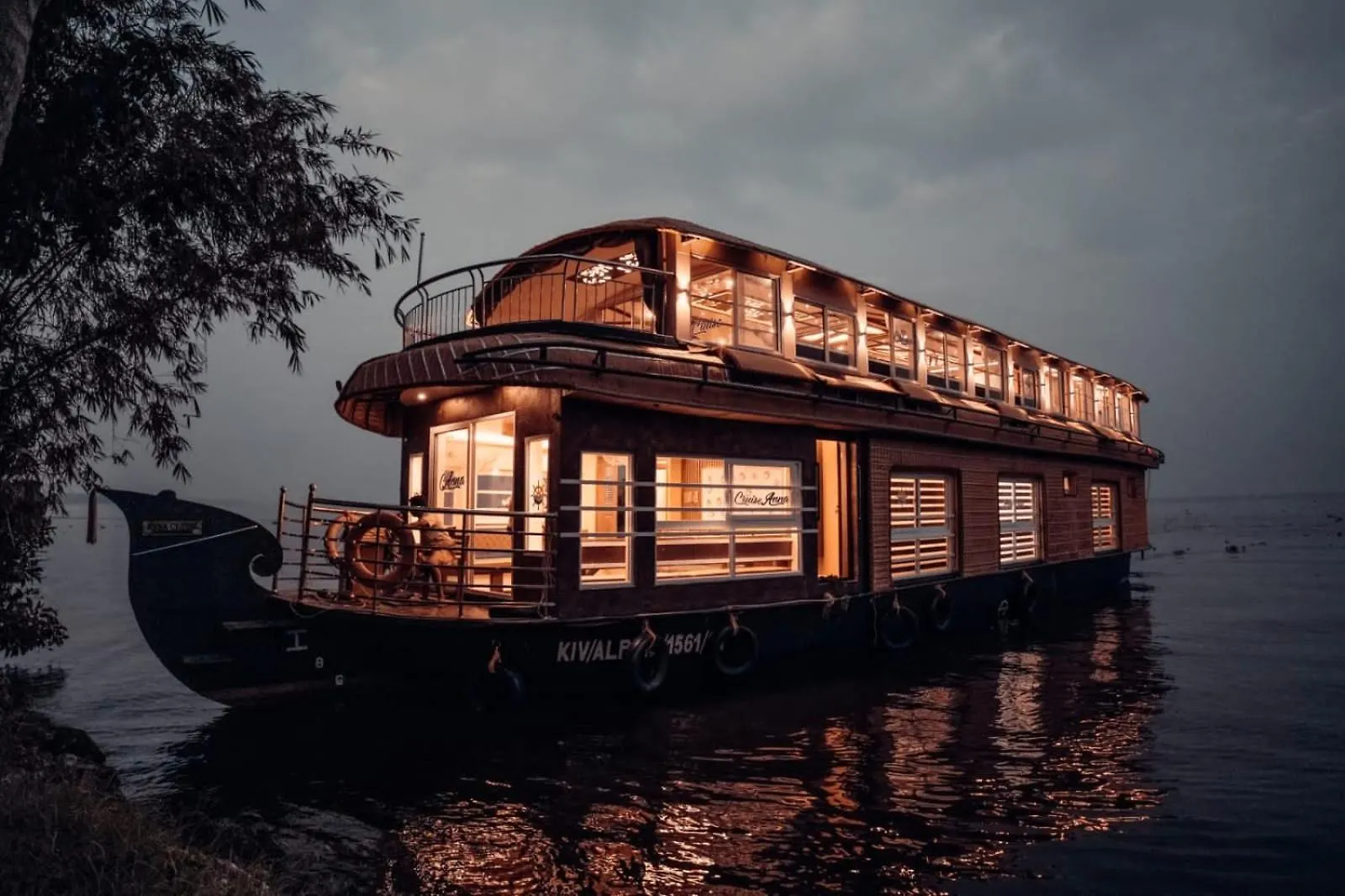 Hotel na wodzie Hotel Upper Deck Boathouse Alappuzha